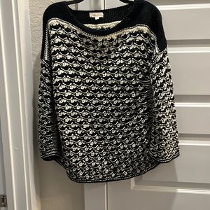 Freeway wool blend knitted sweater. Navy blue and white